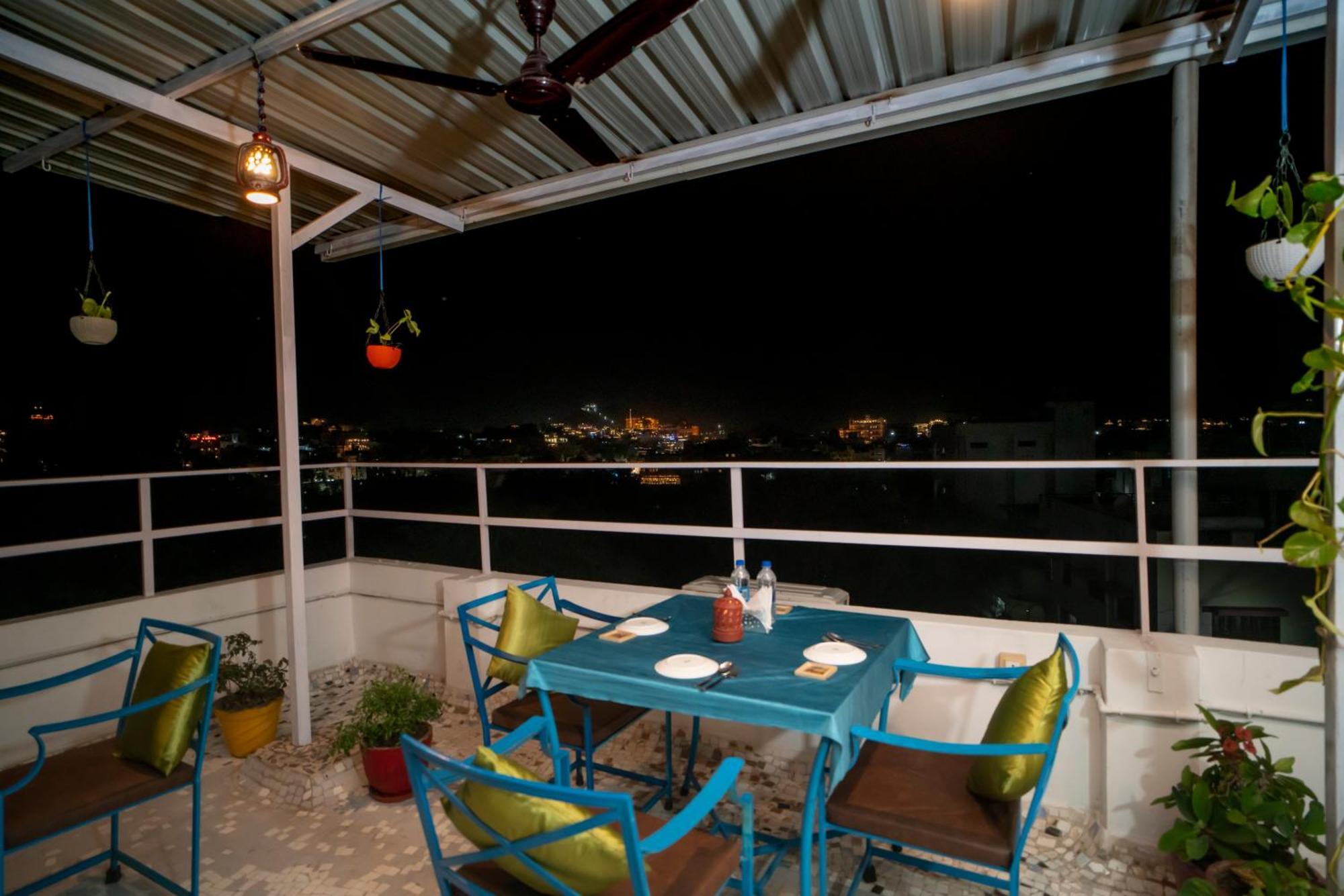 A Pousada Soham Haveli Udaipur Exterior foto